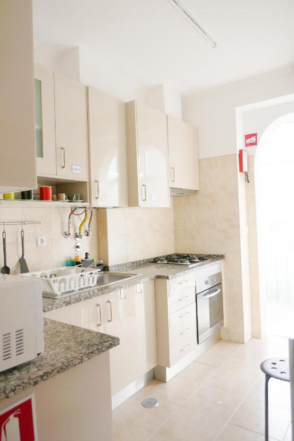 Abade Lisbon Rooms Bagian luar foto